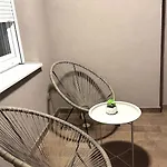 River - Stan Na Dan *