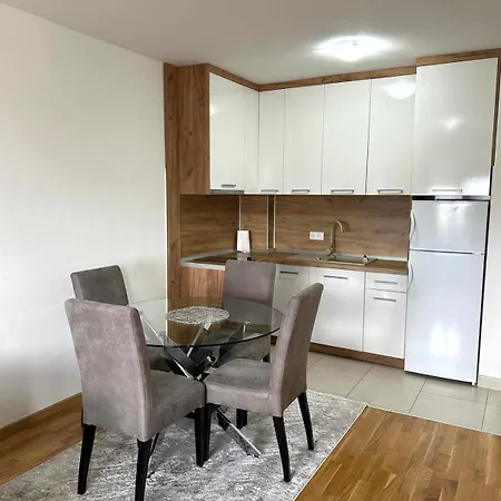 River - Stan Na Dan Apartman *